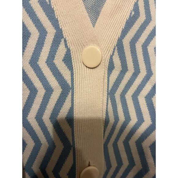 Qu Style Retro Funky Cardigan Sweater One Size Blue White Contemporary Modern - Picture 2 of 8